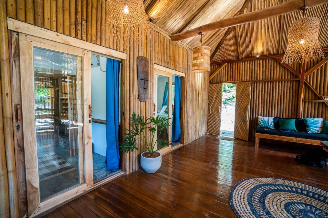 Palayan Villa - Villa With Views, Garden And Pool 爱妮岛 外观 照片