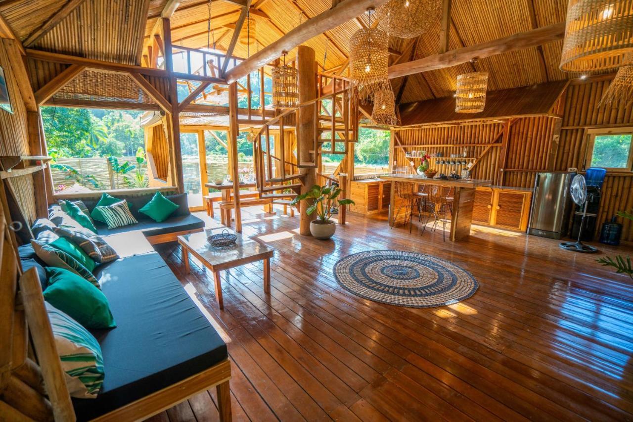 Palayan Villa - Villa With Views, Garden And Pool 爱妮岛 外观 照片