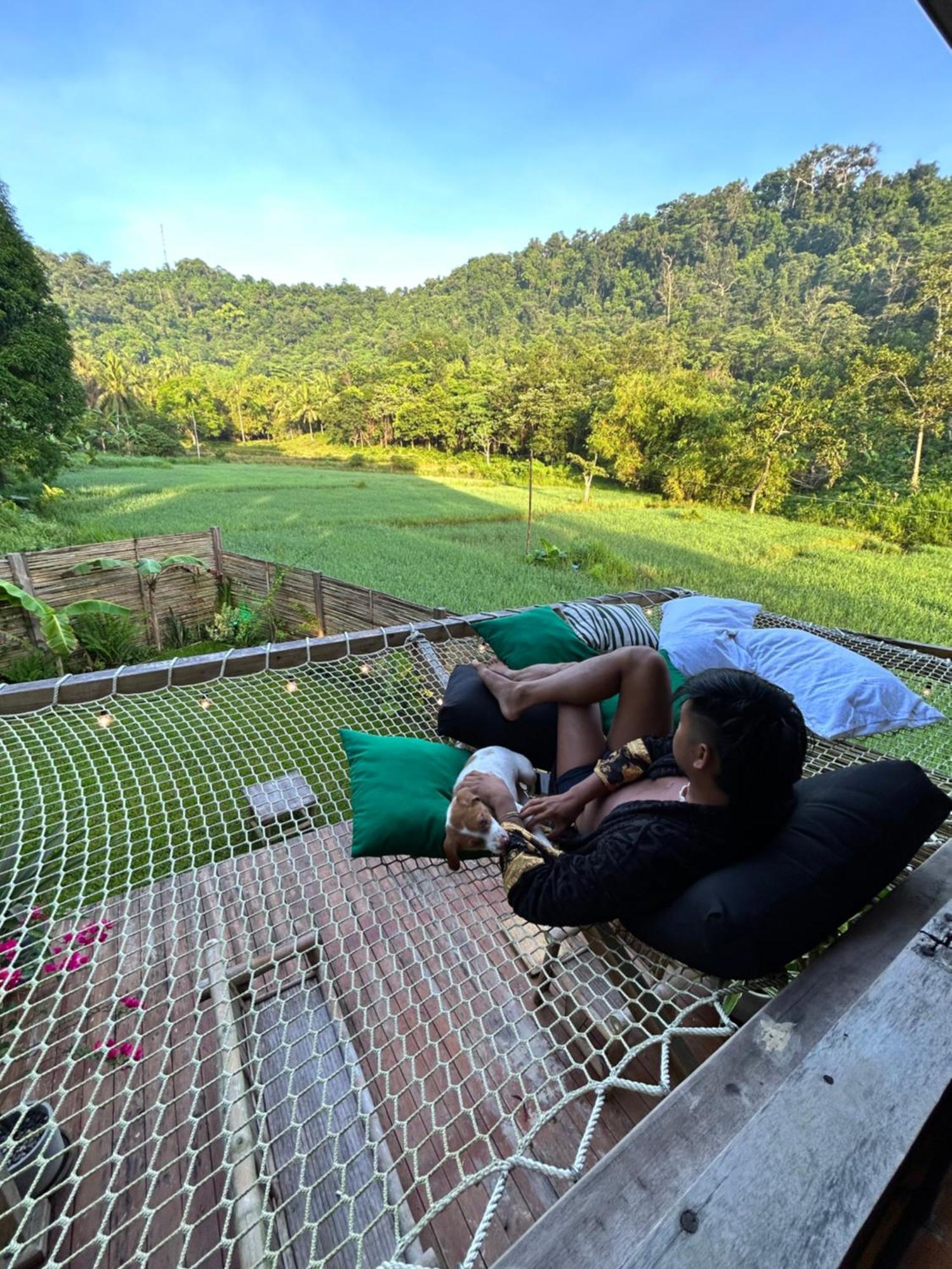 Palayan Villa - Villa With Views, Garden And Pool 爱妮岛 外观 照片